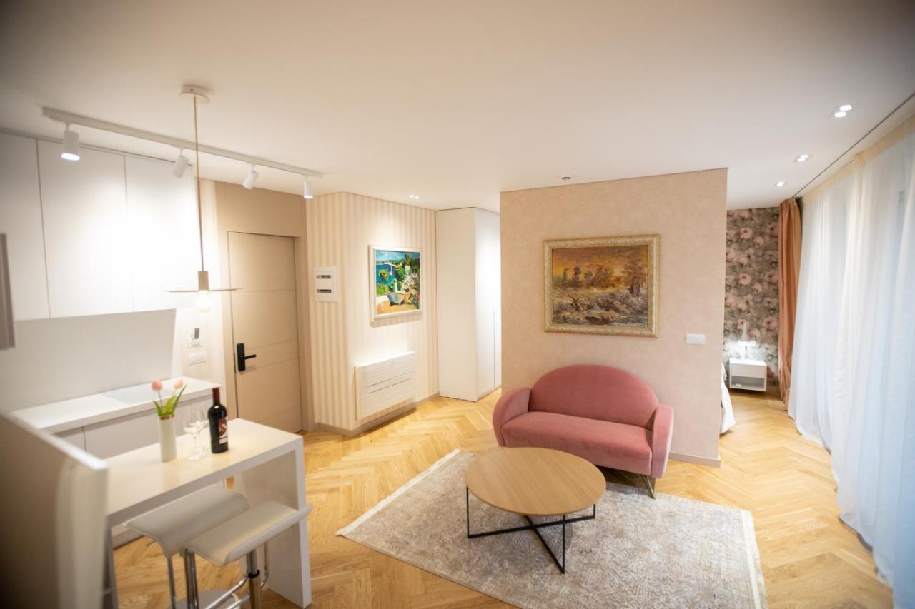 Seven Luxury Suites Tiran Dış mekan fotoğraf