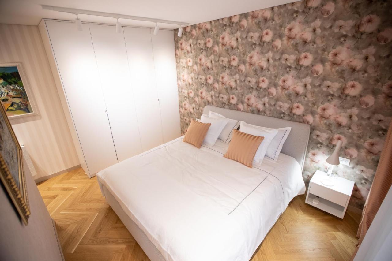 Seven Luxury Suites Tiran Dış mekan fotoğraf