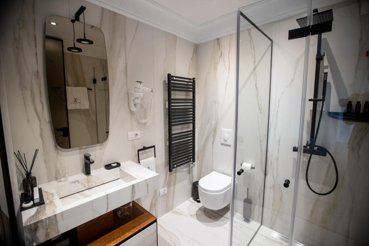 Seven Luxury Suites Tiran Dış mekan fotoğraf