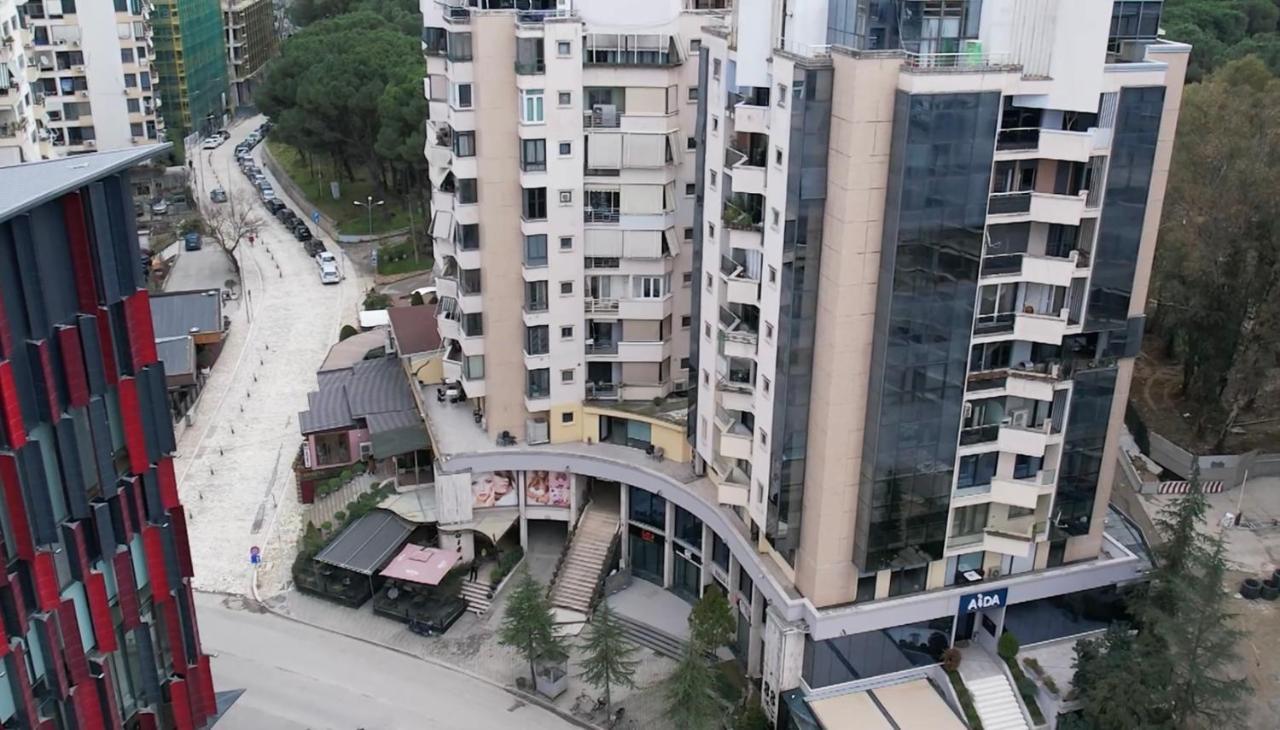 Seven Luxury Suites Tiran Dış mekan fotoğraf