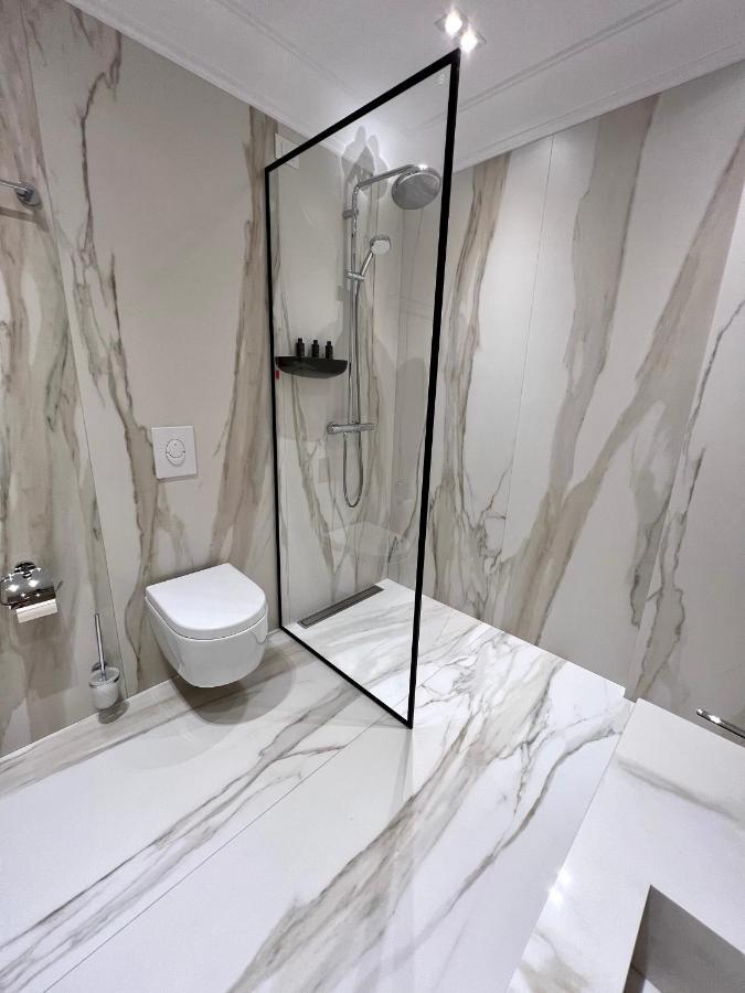 Seven Luxury Suites Tiran Dış mekan fotoğraf